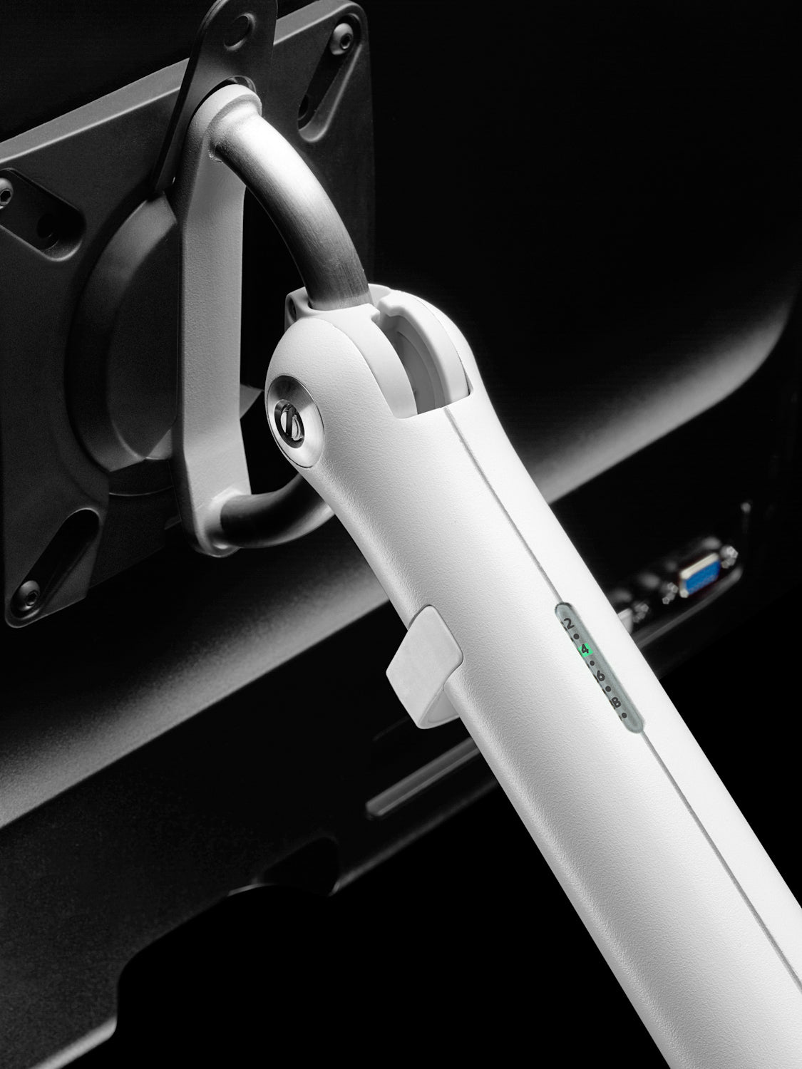 Flo monitor arm from cbs products