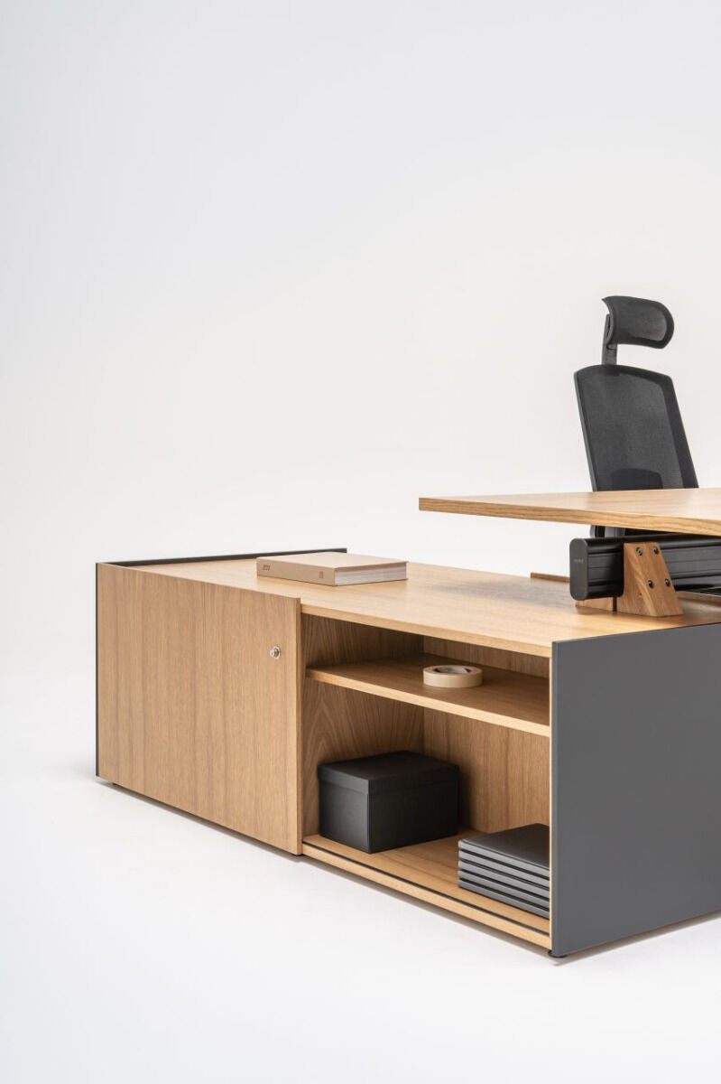 Viga Modern Oak Executive Desk